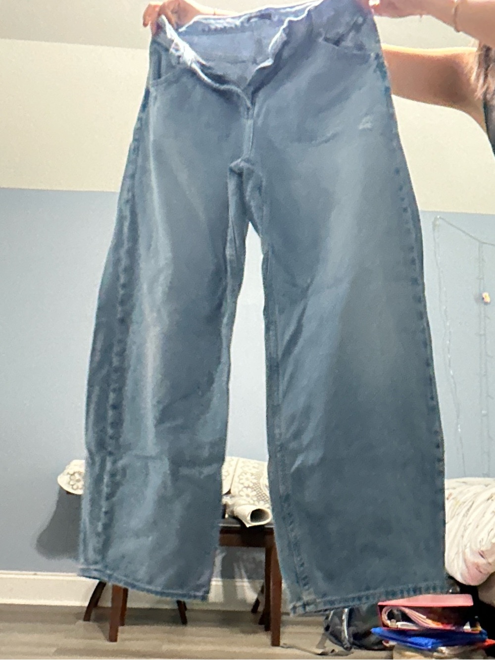 Uniqlo High-Rise Wide Leg Jeans in Light Blue